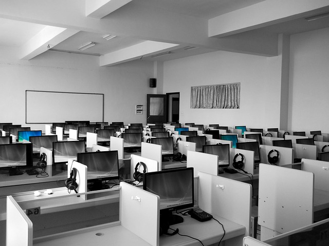 practicing vulnerable web applications
